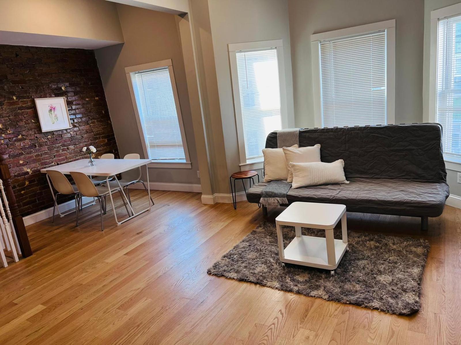 Renovated, 10 Min From The City Boston Exterior foto